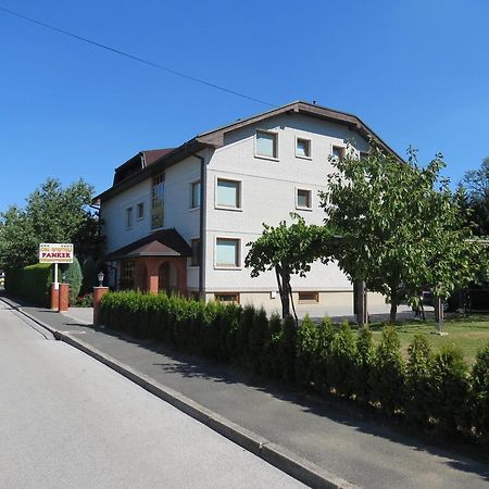 Rooms And Apartments Panker Moravske-Toplice Cameră foto
